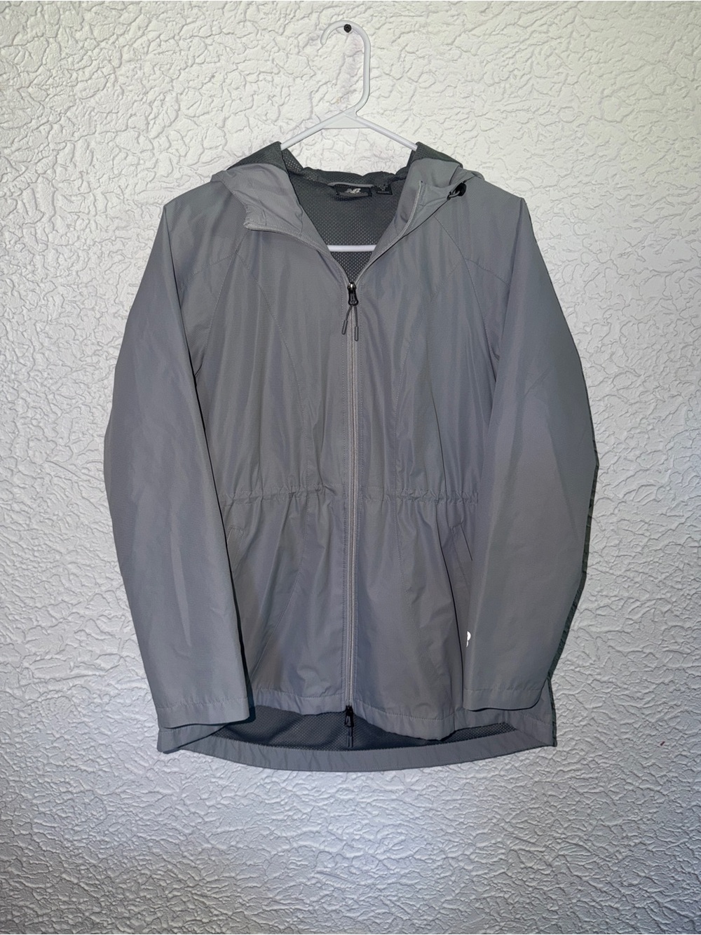 New Balance Grey Hooded Lightweight Windbreaker Running Jacket Medium